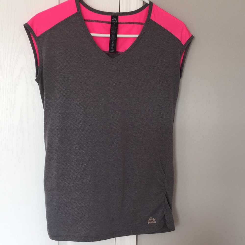 NWOT-RBX workout top